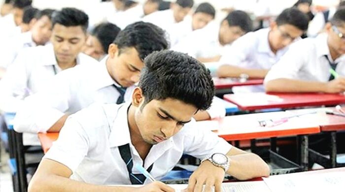 বাংলার সংবাদে নিউজ প্রকাশের পর এসএসসিতে সাপ্লিমেন্টারি ব্যবস্থা নিয়ে সোশ্যাল মিডিয়ায় আলোচনার ঝড়