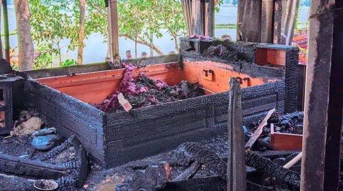 সিরাজগঞ্জের বহুলী ইউনিয়নের পদমপাল গ্রামে ভয়ানক অগ্নিকান্ড