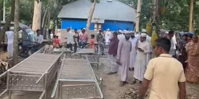 ঢাকা-ভাঙ্গা এক্সপ্রেসওয়েতে গোল্ডেন লাইন পরিবহনের চাপায় মাদারীপুরের একই পরিবারের ৪ জন সহ ৫ জনের মৃত্যু