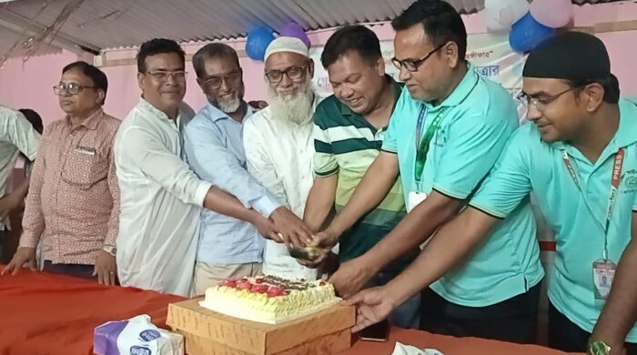 গোমস্তাপুর স্বাধীন প্রেসক্লাবের ২য় প্রতিষ্ঠা বার্ষিকী উদযাপন।