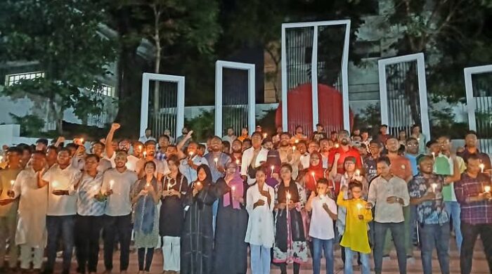 কক্সবাজারে সমবেত কণ্ঠে জাতীয় সঙ্গীত পরিবেশন
