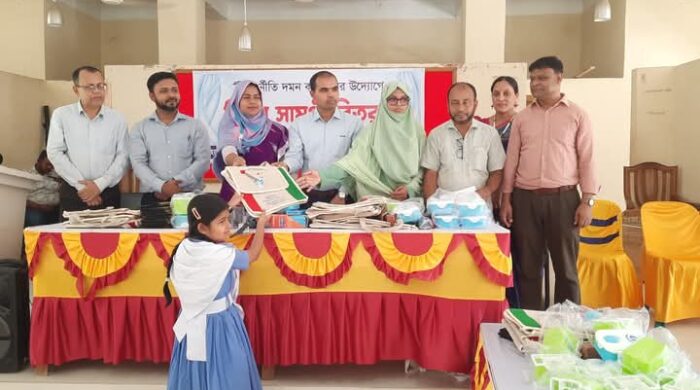 নাসিরনগরে দুর্নীতি বিরোধী রচনা ও বিতর্ক প্রতিযোগিতা অনুষ্ঠিত