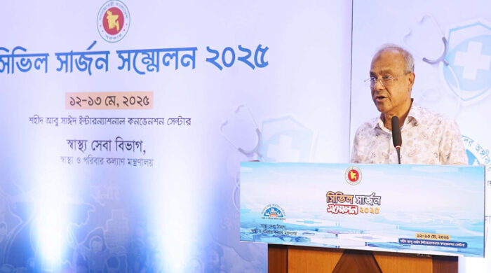 চিকিৎসা সেবার পরিবেশকে নিরাপদ রাখতে সরকার বদ্ধপরিকর : স্বরাষ্ট্র উপদেষ্টা