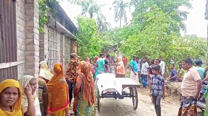নাটোরের লালপুরে স্বামী ও স্ত্রীর মরদেহ উদ্ধার